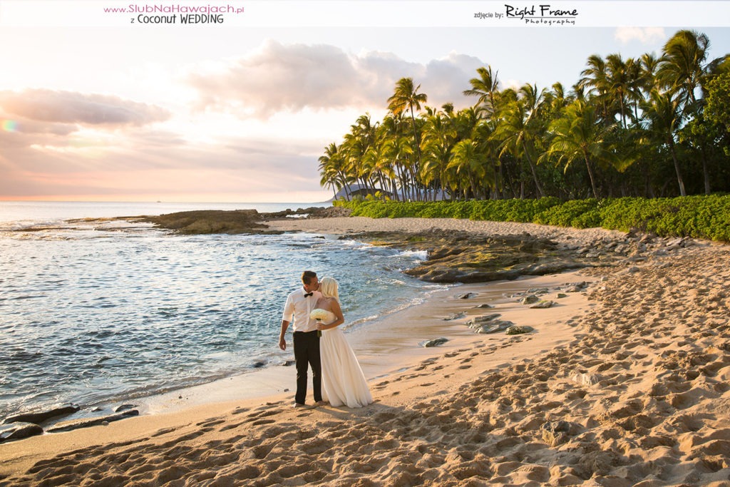 Ślub we Dwoje na plaży na Hawajach cywilny w plenerze za granica
